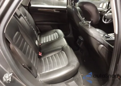 2013 Ford Fusion Hybrid Se из США, поврежденный, VIN 3FA6P0LU1DR325708